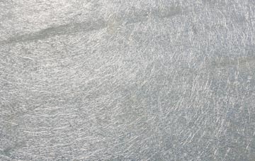 Weeley laminate fibreglass or shingles?